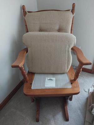 Towne Square Wooden Glider with Back/Seat Cushions