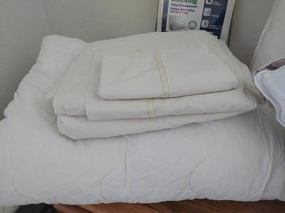 Thick Mattress Pad-Posturepedic Pillows-Sheet Set and New Allergan Pillow Covers