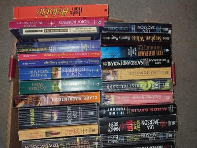 Box of Entertainment-BOOKS (7)