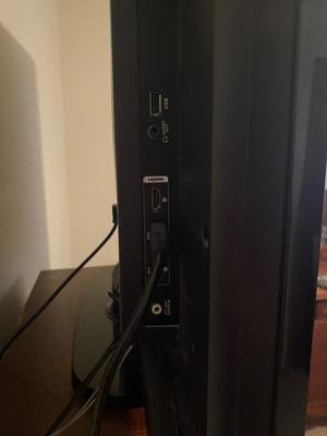 42” INSIGNIA TV