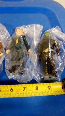 LOT 36 FOUR VINTAGE DUNE FIGURES