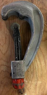 Tubing Cutter