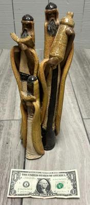 Figurines
