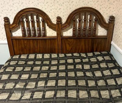 Double Door Armoire with Drawers and bed with Matching Headboard (Queen)
