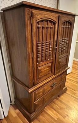 Double Door Armoire with Drawers and bed with Matching Headboard (Queen)