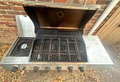 4 Burner Propane Grill