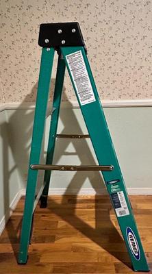 Two Ladders (Extension and Step)