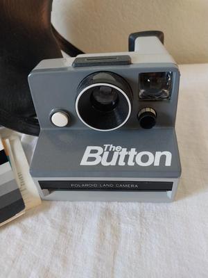 Polaroid "The Button" Camera with case