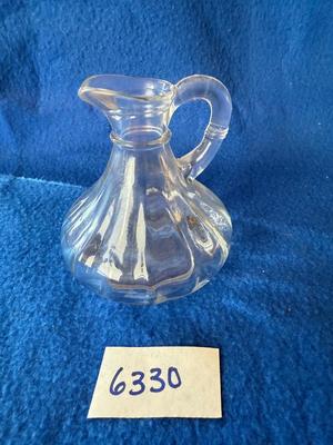 Clear glass crust no stopper