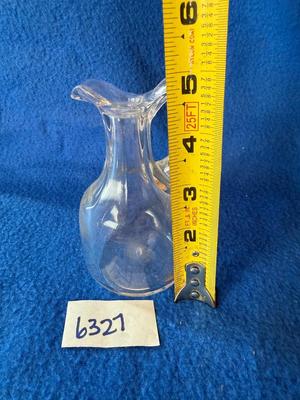 Vinegar cruet
