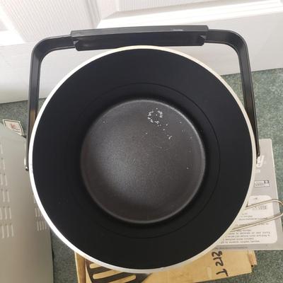 Waffle Maker, Bread Machine, Indoor Grill and More! (BS-KD)