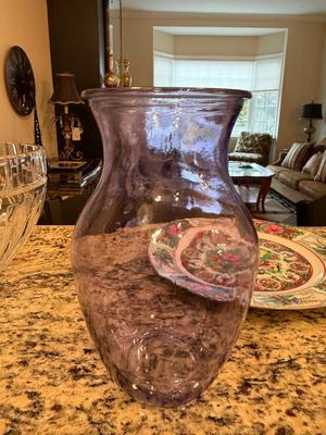 Two pretty vases