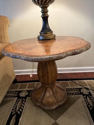 Decorator piece: scalloped pedestal side tables (2)
