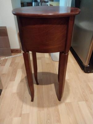 Wooden One Drawer Stand