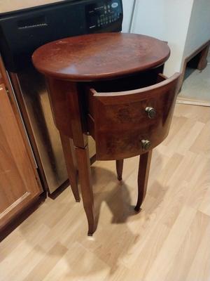 Wooden One Drawer Stand