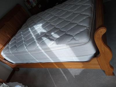 Very Nice Oak Queen Bed and Pillow top Mattress
