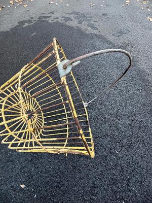 Vintage Metal Oyster/Clam/Egg Basket