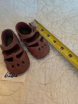 Ceramic Mary Jane baby shoes