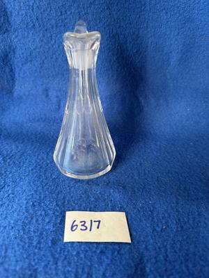 Glass cruet