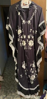Beautiful black and ivory dress