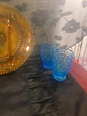VINTAGE INDIANA TIARA GLASS PLATTER AND BLUE HOBNAIL GOBLETS
