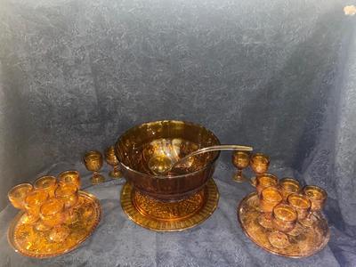 GORGEOUS VINTAGE TIARA AMBER PUNCH BOWL SET