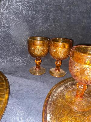 GORGEOUS VINTAGE TIARA AMBER PUNCH BOWL SET