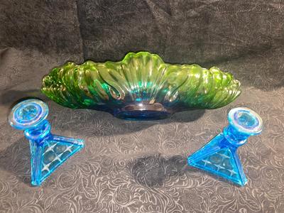 BEAUTIFUL GLASS CENTERPIECE BOWL WITH BLUE TIARA CANDLESTICK HOLDERS