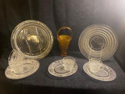 CLEAR TIARA GLASS HOSTESS PARTY SNACK SET, SERVING PLATTERS AND AMBER BASKET