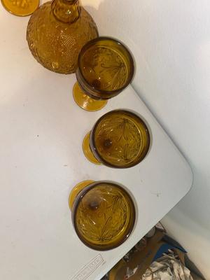 TIARA AMBER STEMMED GLASSES AND DECANTER