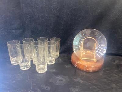 8 PINK DEPRESSION PLATES ETCHED WITH GRAPES AND 8 CLEAR ETCHED GLASSES