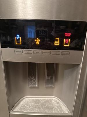 Maytag French door 25 cu ft