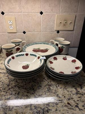 Applejack 4pc setting dishes