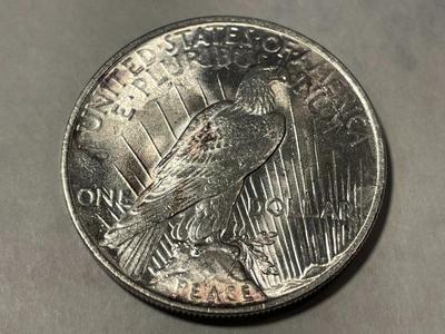 1923-P MS60/UNCIRCULATED CONDITION (UNCERTIFIED) PEACE SILVER DOLLAR AS PICTURED.