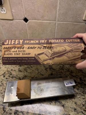 Potato cutter