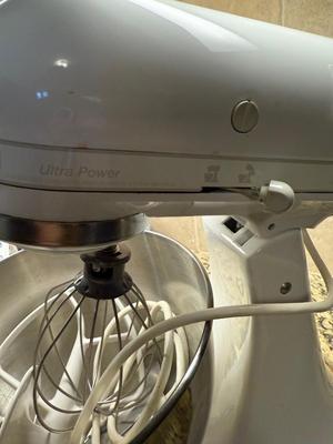 Kitchen Aid ultra power mixer with 3 attachments