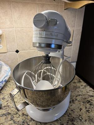 Kitchen Aid ultra power mixer with 3 attachments