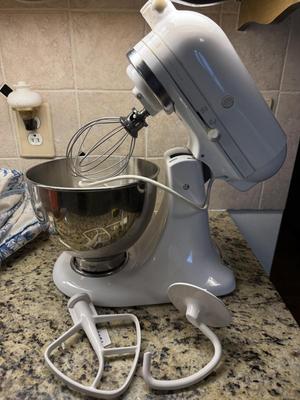 Kitchen Aid ultra power mixer with 3 attachments