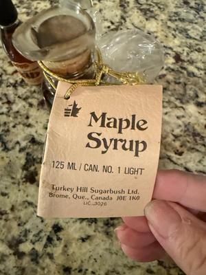 Maple syrup with stopper