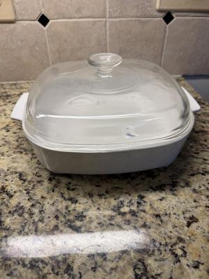 Corning ware casserole dish