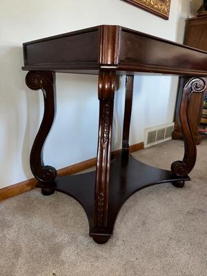 BEAUTIFUL INLAID WOODEN GAME TABLE WITH 2 CHAIRS