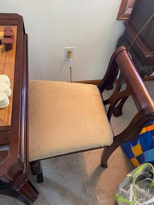 BEAUTIFUL INLAID WOODEN GAME TABLE WITH 2 CHAIRS