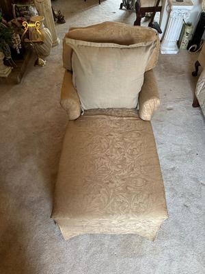 CHAISE LOUNGE BY GOLDEN CHAIR INC
