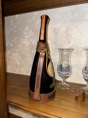 VARIETY OF BARWARE