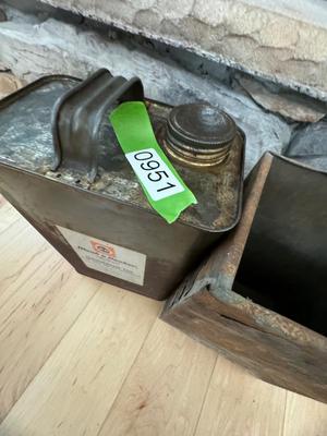 Vintage Baltimore Md. Spice Can and Black & Decker Oil Can