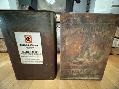 Vintage Baltimore Md. Spice Can and Black & Decker Oil Can