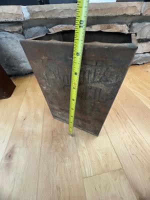 Vintage Baltimore Md. Spice Can and Black & Decker Oil Can