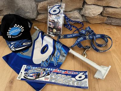 NASCAR #6 Mark Martin Daytona 500 Lot