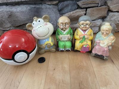 Five Coin Piggy Banks