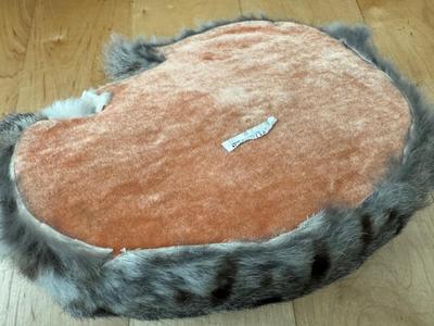 Furry Life-Like Kitty Cats / Figurines